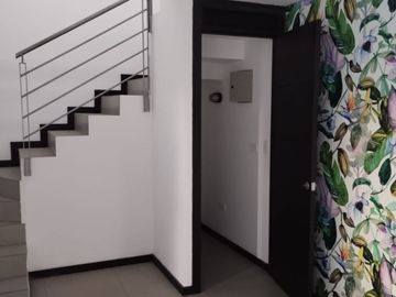 En Venta Linda Casa Tumbaco - Sector El Arenal