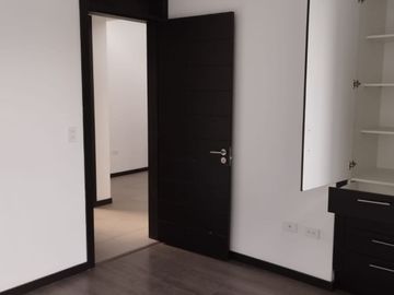 En Venta Linda Casa Tumbaco - Sector El Arenal
