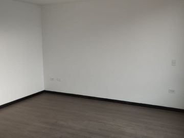 En Venta Linda Casa Tumbaco - Sector El Arenal