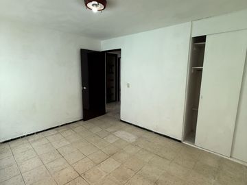 Casa en Venta en Jardines del Country, Guadalajara, Jalisco