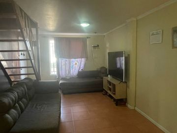VENDE AMPLIA CASA MAULE