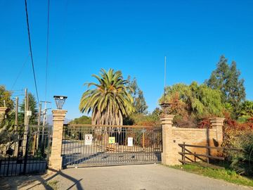 Oportunidad de Parcela en sector consolidado de Talagante.