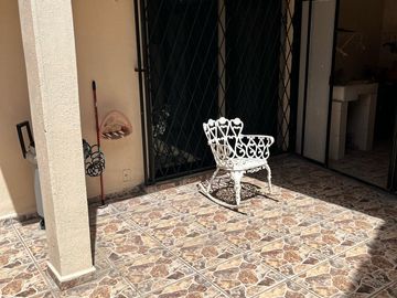 🏡 *CASA EN VENTA EN CUMBRES 4° SECTOR* 🌟