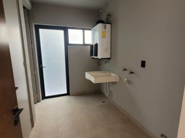 Casa en Venta con 4 recamaras, Bosque Country, León Guanajuato