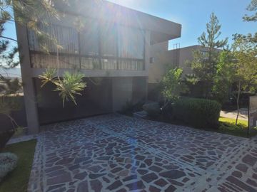 Casa en Venta con 4 recamaras, Bosque Country, León Guanajuato