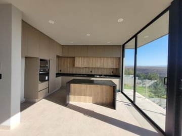 Casa en Venta con 4 recamaras, Bosque Country, León Guanajuato