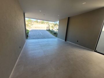 Casa en Venta con 4 recamaras, Bosque Country, León Guanajuato