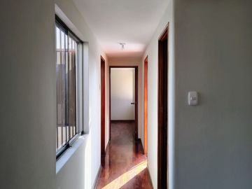 Lindo Departamento En San Isidro -Espalda De Clínica Ricardo Palma