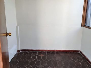 Lindo Departamento En San Isidro -Espalda De Clínica Ricardo Palma
