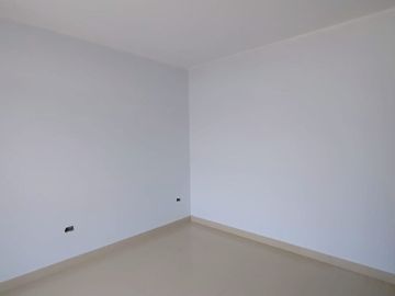 URB. BOULEVARD DE MIRAFLORES COUNTRY CLUB  1