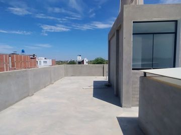 URB. BOULEVARD DE MIRAFLORES COUNTRY CLUB  1