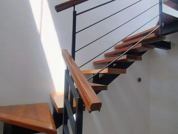 URB. BOULEVARD DE MIRAFLORES COUNTRY CLUB  1