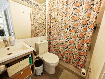 DEPARTAMENTO 2 DORMITORIOS/2 BAÑOS CON ESTACIONAMIENTO, VICUÑA MACKENNA PONIENTE 6.800, LA FLORIDA