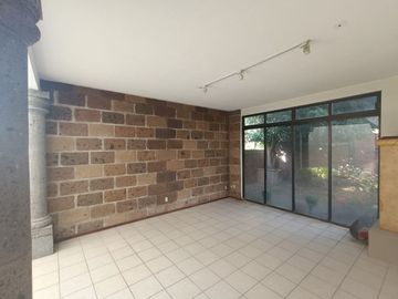 Casa en Venta en Querétaro, Tejeda Corregidora con 4 recamaras 276 m2 Construcción y 275 m2 de Terreno