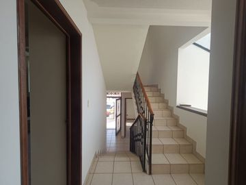 Casa en Venta en Querétaro, Tejeda Corregidora con 4 recamaras 276 m2 Construcción y 275 m2 de Terreno