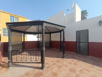 Casa en Venta en Querétaro, Tejeda Corregidora con 4 recamaras 276 m2 Construcción y 275 m2 de Terreno