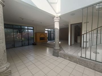 Casa en Venta en Querétaro, Tejeda Corregidora con 4 recamaras 276 m2 Construcción y 275 m2 de Terreno