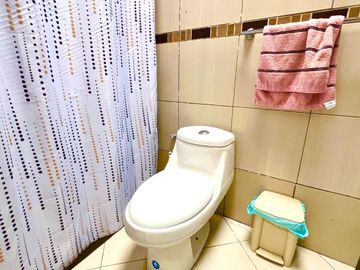SE VENDE CASA EN SANGOLQUÍ – CONJUNTO PUEBLO VIEJO DE SANTA ANA