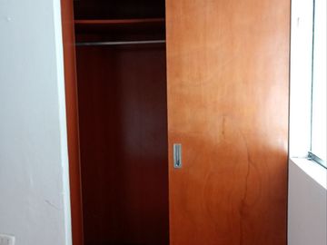 VENTA DE AMPLIO DEPARTAMENTO-PRIMER PISO-EN VILLA MARIA DEL TRIUNFO
