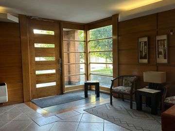 Departamento Amplio en Venta 4D, 4B y Estacionamiento Para 2 Vehículos, A Pasos de Av. Alemania
