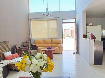 Casa amueblada en zona real
