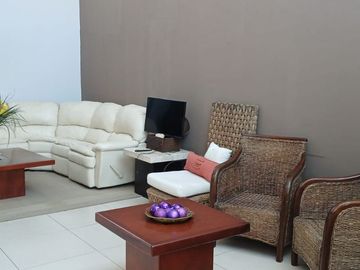 Casa amueblada en zona real
