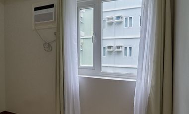 TREES06XXT18: For Rent Semi Furnished 1BR in Trees Residences