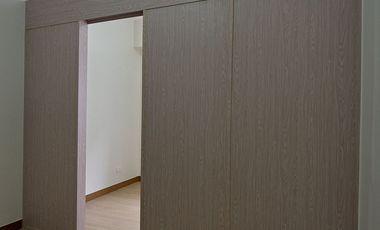 TREES06XXT18: For Rent Semi Furnished 1BR in Trees Residences