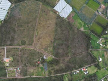 Vendo terreno de 90.000M2 en Cayambe, sector Guachalá, parroquia Cangahua