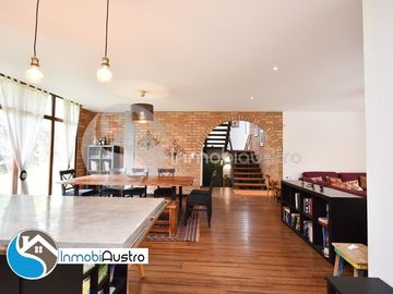 Challuabamba, Venta de Hermosa Casa Estilo Rústico Moderno