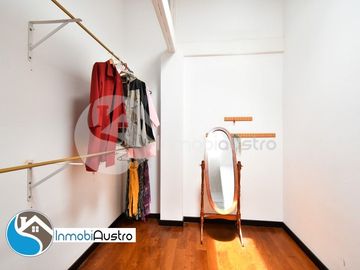 Challuabamba, Venta de Hermosa Casa Estilo Rústico Moderno