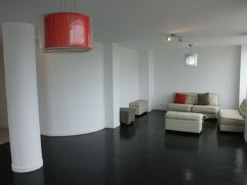 Venta de Departamento en Urbanización El Condado, en el Norte de Quito