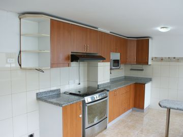 Venta de Departamento en Urbanización El Condado, en el Norte de Quito