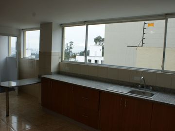 Venta de Departamento en Urbanización El Condado, en el Norte de Quito