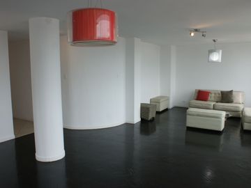 Venta de Departamento en Urbanización El Condado, en el Norte de Quito