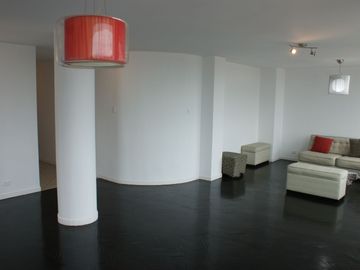 Venta de Departamento en Urbanización El Condado, en el Norte de Quito