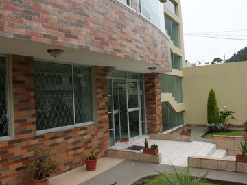 Venta de Departamento en Urbanización El Condado, en el Norte de Quito