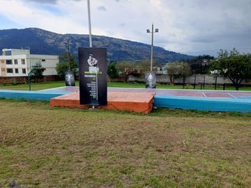 VENTA CASA 4 DORMITORIOS VALLE DE LOS CHILLOS SAN RAFAEL  URBANIZACIÓN