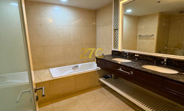 Raffles Residences 3 Spacious Unit Condo  For Sale in Makati