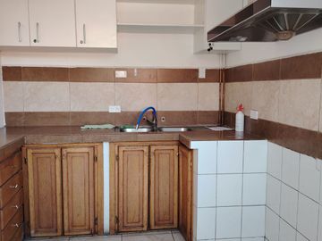 EDIFICIO EN ARRIENDO O VENTA en Centro Norte de Quito Ideal para Negocios o Institutos