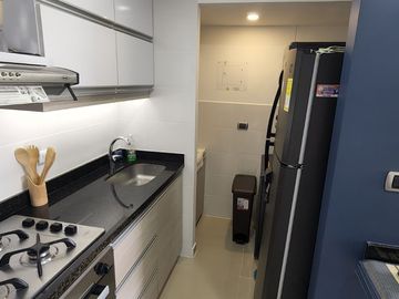SE VENDE APARTAMENTO DE 3 HABITACIONES HACIENDA EL CORTIJO