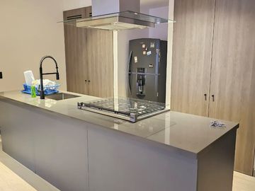 Bonito departamento amueblado nuevo en Be Grand del Valle