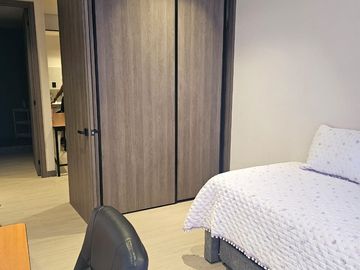 Bonito departamento amueblado nuevo en Be Grand del Valle