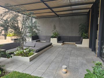 Bonito departamento amueblado nuevo en Be Grand del Valle