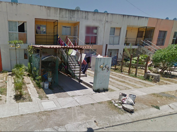 CASA DE RECUPERACIÓN BANCARIA EN CALLE BROMELIAS, JARDINES DEL SOL, BAHÍA DE BANDERAS, NAYARÍT. ¡NO SE ACEPTAN CRÉDITOS!