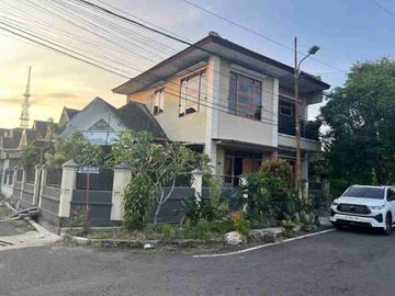Rumah dijual di Soekarno Hatta Kota Malang