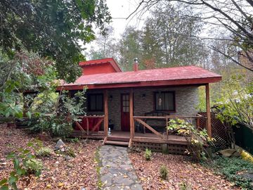 Casa cabaña urbano Los Lleuques turístico Termas de Chillán