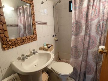 Casa cabaña urbano Los Lleuques turístico Termas de Chillán