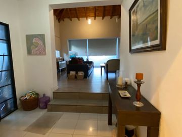 VÓRTICE INMOBILIARIA VENDE CASA EN BARRIO ALTO CHALLAO