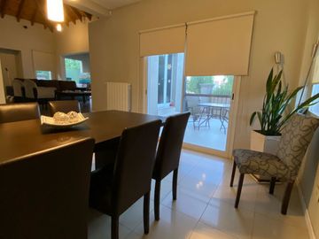 VÓRTICE INMOBILIARIA VENDE CASA EN BARRIO ALTO CHALLAO
